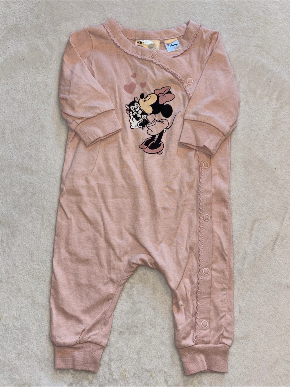 H&M Disney Pink Minnie Mouse Snap-Front One-Piece Romper newborn sleeper